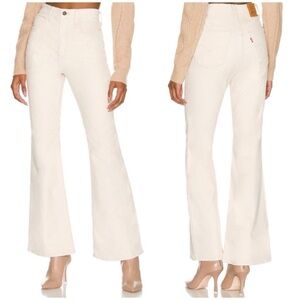 Levi’s 70’s High Rise Corduroy Flare Jeans in Sand Shell Smooth Cord